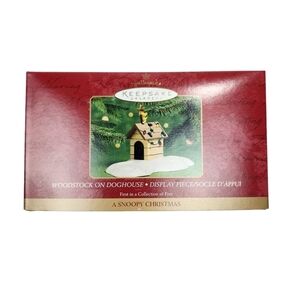 Hallmark Keepsake Ornaments Vintage Woodstock on Doghouse Snoopy Christmas 2000